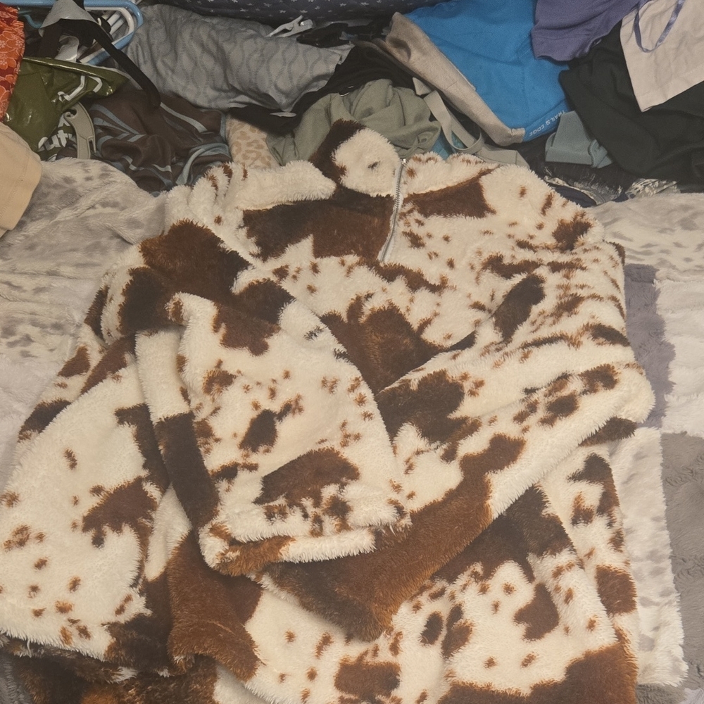 Cozy Brown and Cream Fleece Pullover